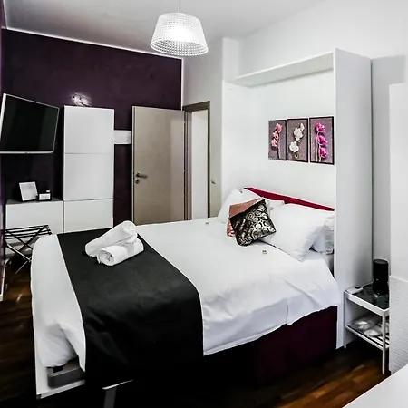 Relais Circo Massimo بيت ضيافة 4*