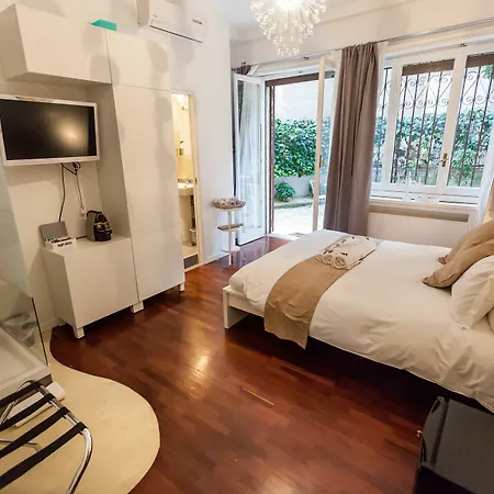 بيت ضيافة Relais Circo Massimo 4*